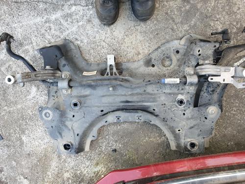 Used Subframe PEUGEOT 308 III (FB_, FH_, FP_, F3_, FM_) PureTech 130 (FPHNSL, FPHNST) (131 hp) 29156236