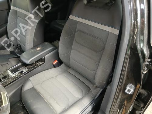 Used Left front seat Left front seat 36784647 36784647