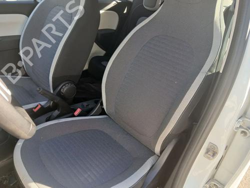 Używane Inne RENAULT TWINGO III (BCM_, BCA_) 1.0 SCe 70 (71 hp) 29274428