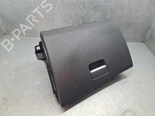 Handskerum MERCEDES-BENZ A-CLASS (W176) A 180 (176.042) (122 hp) 29278417