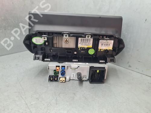 Radio PEUGEOT 2008 II (UD_, US_, UY_, UJ_, UR_, UC_) 1.2 PureTech 130 (USHNS, URHNS) | BP29282343E6 