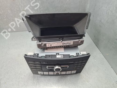 Used Radio MERCEDES-BENZ CLS (C218) CLS 350 CDI / d 4-matic (218.393) (265 hp) 29287663