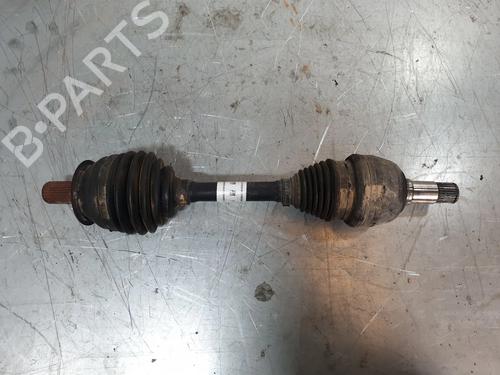 Used Left front driveshaft MERCEDES-BENZ CLA Shooting Brake (X117) CLA 200 CDI / d (117.908) (136 hp) 26740280