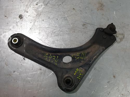 Used Left front suspension arm CITROËN C3 III (SX) 1.2 THP 110 (SXHNPS, SXHNZT, SXHNZ6) (110 hp) 24395940
