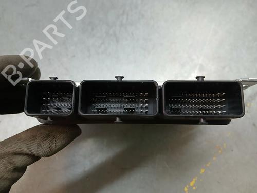 Engine control unit (ECU) DACIA SANDERO III 1.0 TCe 100 | BP29447858M57