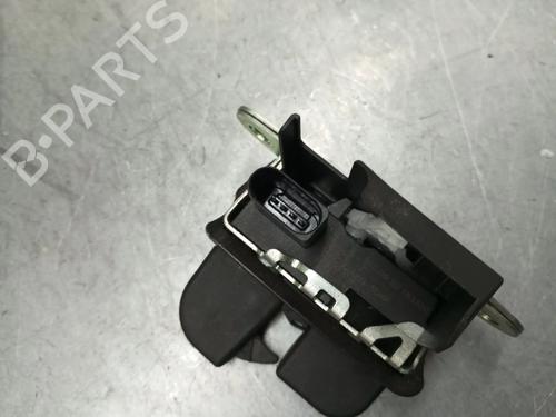Tailgate lock VW POLO VI (AW1, BZ1, AE1) 1.0 MPi | BP29483354C101 