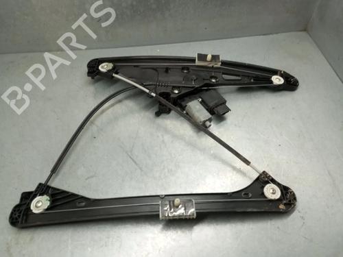 Front right window mechanism PEUGEOT 3008 II SUV (MC_, MR_, MJ_, M4_) 1.2 Hybrid 136 (MRHPYE) | BP28125972C23 