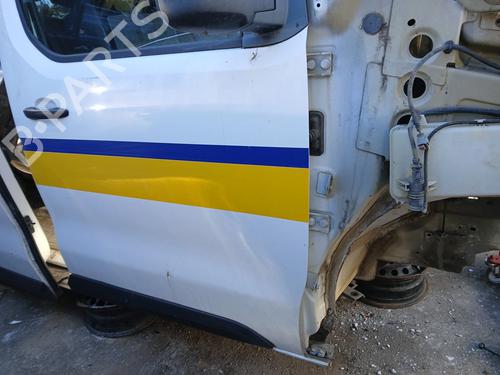 Right front door PEUGEOT EXPERT Van (V_) 1.6 BlueHDi 115 | BP29503649C3 