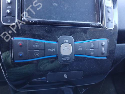 Used Climate control NISSAN LEAF (ZE0) Electric (109 hp) 29503728