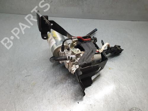 Used Brake master cylinder TOYOTA COROLLA Hatchback (_E21_, _EA1_, _EH1_) [2018-2025]  29503741