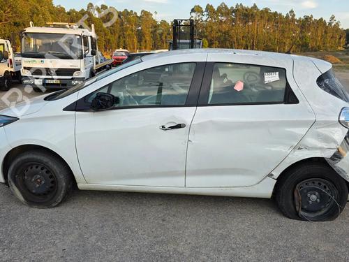 Full front RENAULT ZOE (BFM_) ZOE | BP29511034S1 