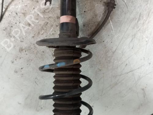 Used Right front shock absorber RENAULT TWINGO III (BCM_, BCA_) 1.0 SCe 65 (BCMJ) (65 hp) 26309241
