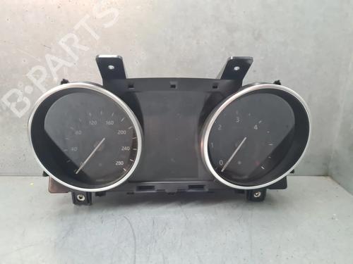 Used Instrument cluster JAGUAR F-PACE (X761) 2.0 TD4 AWD (180 hp) 26641686