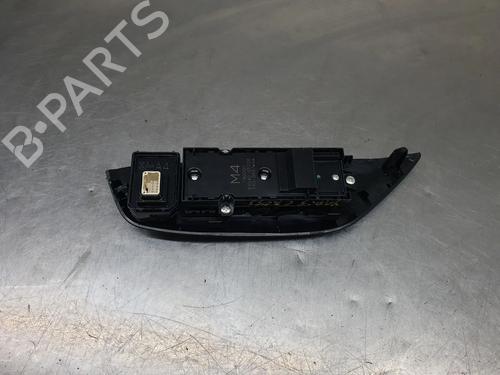 Left front window switch TOYOTA YARIS CROSS (MXP_) 1.5 Hybrid All-wheel Drive (MXPJ15) | BP26377510I27