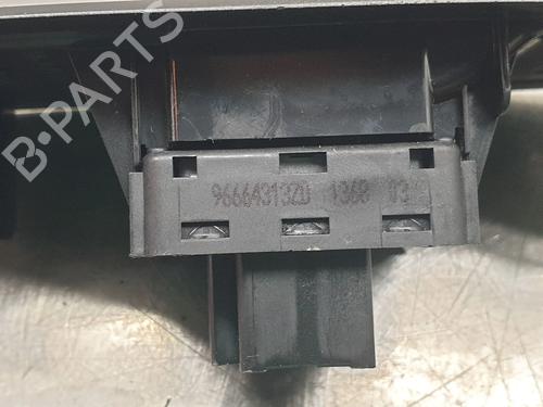 Left front window switch PEUGEOT 208 I (CA_, CC_) 1.2 VTi 68 / PureTech 68 | BP29640152I27 