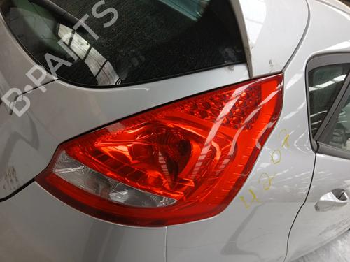 Høyre baklys FORD FIESTA VI (CB1, CCN) 1.4 TDCi (70 hp) 29711456