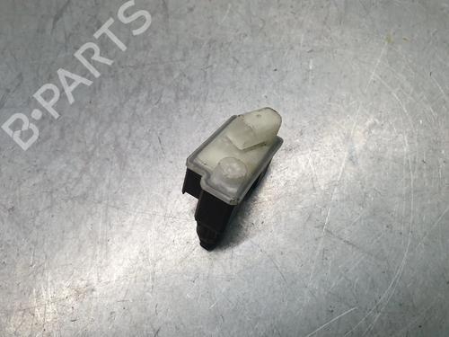 Fuel door actuator PEUGEOT 208 II (UB_, UP_, UW_, UJ_) 1.5 BlueHDI 100 | BP29726374E18 