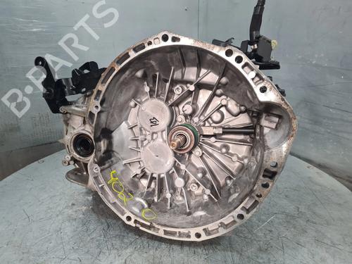 Used Gearbox NISSAN NV300 Kombi (X82) 2.0 dCi 120 (120 hp) 26428843