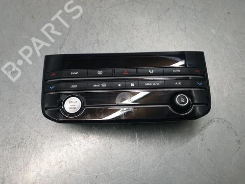 AC Styreenhet / Manøvreringsenhet JAGUAR F-PACE (X761) 2.0 TD4 AWD (180 hp) 26641685