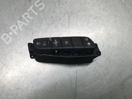 Forlygtekontakt HYUNDAI i30 FASTBACK (PDE, PDEN) 1.0 T-GDI (120 hp) 29746065