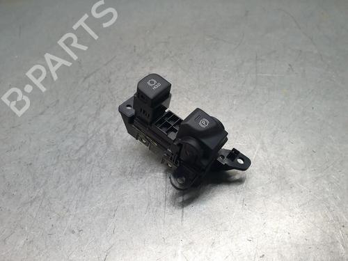 Switch TOYOTA YARIS CROSS (MXP_) 1.5 Hybrid All-wheel Drive (MXPJ15) | BP29747565I30