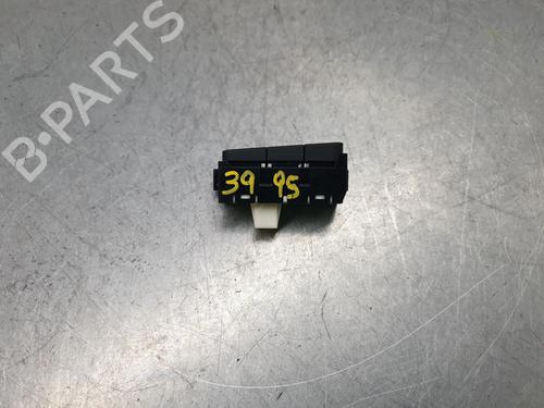 Switch TOYOTA YARIS CROSS (MXP_) 1.5 Hybrid All-wheel Drive (MXPJ15) | BP29747617I30 