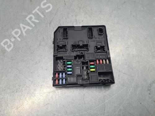 Fuse box RENAULT MEGANE IV Hatchback (B9A/M/N_) 1.5 dCi 110 (B9A3) | BP29747649E1 