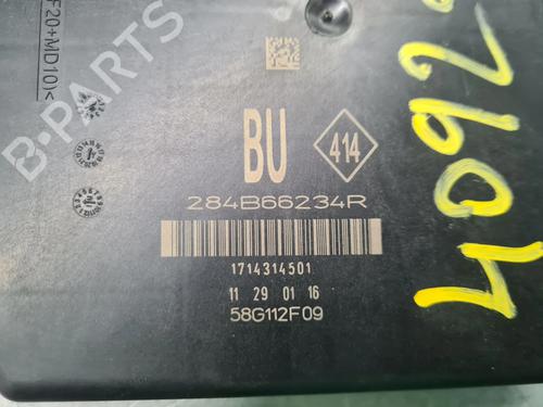 Fuse box RENAULT MEGANE IV Hatchback (B9A/M/N_) 1.5 dCi 110 (B9A3) | BP29747649E1 