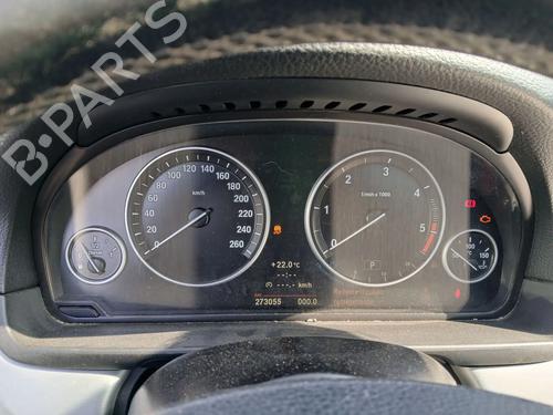 Used Instrument cluster BMW 5 Touring (F11) 520 d (184 hp) 29747628