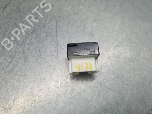 Switch MITSUBISHI MIRAGE / SPACE STAR VI Hatchback (A0_A) 1.2 | BP29749761I30 