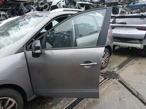 Używane Drzwi przednie lewe RENAULT GRAND SCÉNIC III (JZ0/1_) 1.5 dCi (JZ09, JZ0D, JZ10, JZ14, JZ1G, JZ29, JZ2C) (110 hp) 29806729