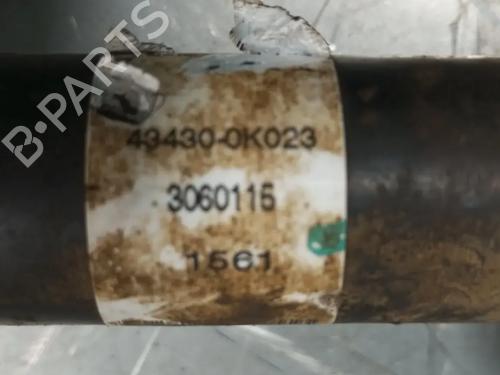 Drivaksel fortil Højre TOYOTA HILUX VII Pickup (_N1_, _N2_, _N3_) 2.5 D-4D 4WD (KUN25) | BP29813516M39 