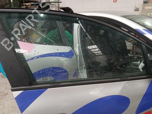 Used Front right door window RENAULT CLIO V (B7_) 1.0 TCe 90 (B7MT) (91 hp) 29813537