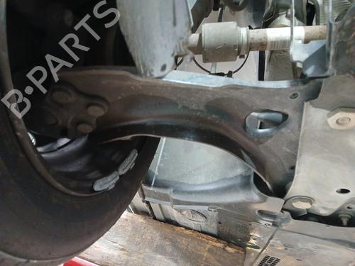 Used Right front suspension arm RENAULT CLIO V (B7_) 1.0 TCe 90 (B7MT) (91 hp) 29813557