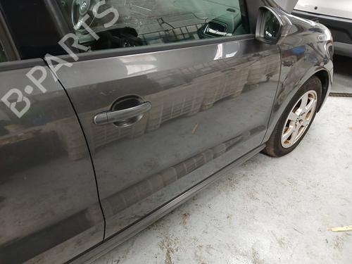 Right front door VW POLO V (6R1, 6C1) 1.6 TDI | BP29878134C3