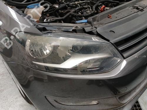 Used Right headlight VW POLO V (6R1, 6C1) 1.6 TDI (90 hp) 32480698
