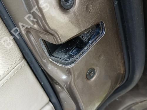 Used Rear right lock LAND ROVER DISCOVERY IV (L319) 3.0 TD 4x4 (245 hp) 29912000