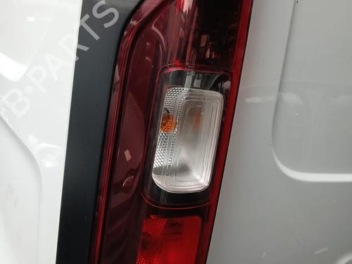 Used Left taillight RENAULT TRAFIC III Van (FG_) 1.6 dCi 120 (FGMK) (121 hp) 29923259