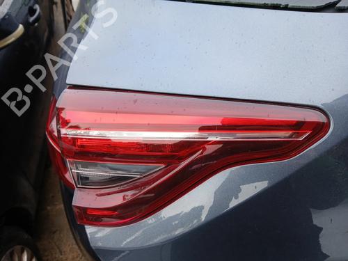 Feu de coffre gauche RENAULT CLIO V (B7_) 1.0 TCe 90 (B7MT) (91 hp) 29936580