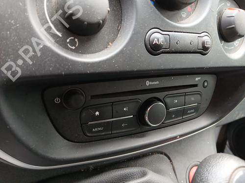 Bilradio RENAULT KANGOO Express (FW0/1_) 1.5 dCi 75 (FW07, FW10, FW04) | BP29938956E6 