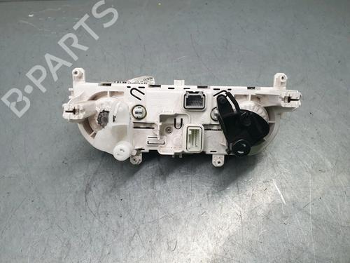 Climate control RENAULT CAPTUR I (J5_, H5_) 1.5 dCi 90 (J5N4, J5M5, J5MW, J5M6, J5AL, J5AJ) | BP25773718I5 