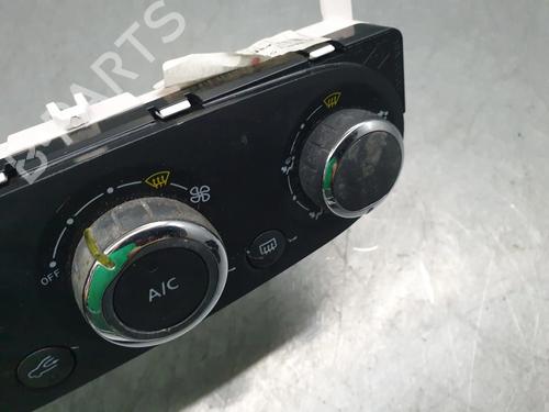 Climate control RENAULT CAPTUR I (J5_, H5_) 1.5 dCi 90 (J5N4, J5M5, J5MW, J5M6, J5AL, J5AJ) | BP25773718I5 