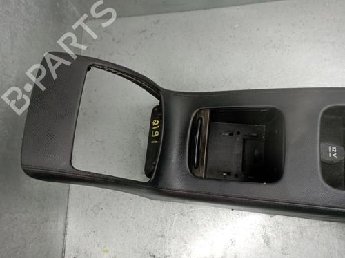 Armrest / Center console MERCEDES-BENZ CLS (C219) CLS 350 (219.356) | BP29945580I20