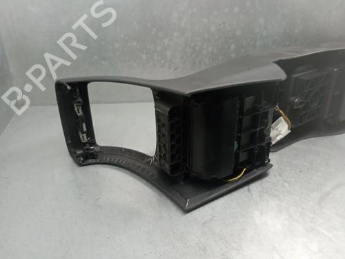 Armrest / Center console MERCEDES-BENZ CLS (C219) CLS 350 (219.356) | BP29945580I20