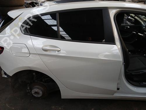 Portier rechts achter BMW 1 (F40) 116 d (116 hp) 30090139