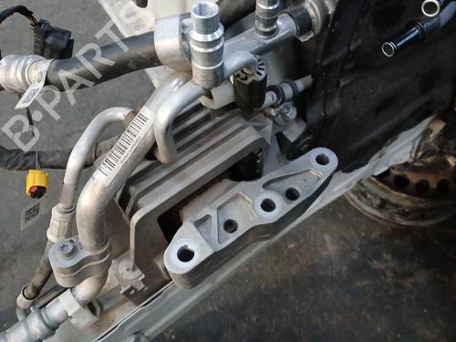 Used Engine mount BMW 1 (F40) 116 d (116 hp) 30090156