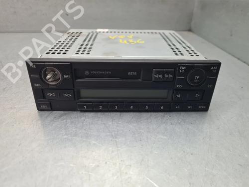 Autoradio VW GOLF IV (1J1) 1.4 16V (75 hp) 30099808