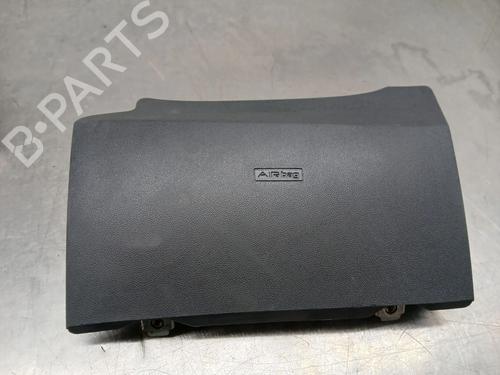 Used Knee airbag FIAT 500 (312_) 1.2 (312AXA1A) (69 hp) 30099810