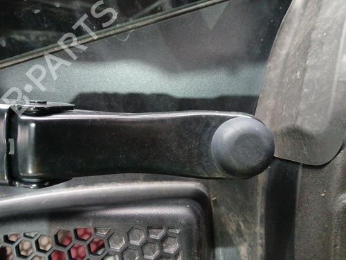 Used Front wiper motor PEUGEOT 208 I (CA_, CC_) 1.2 THP 110 (110 hp) 30106529