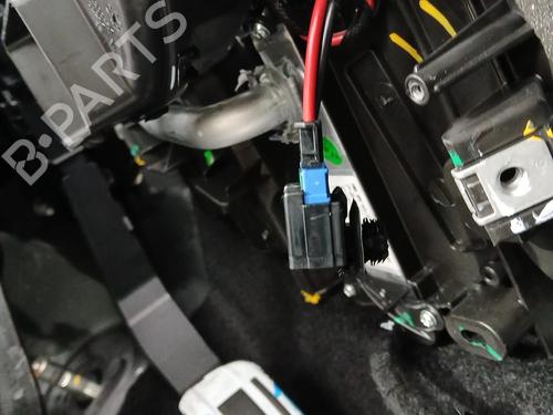 pedal-peugeot-2008-ii-ud_-us_-uy_-uj_-ur_-uc_-2019-30124987 main image